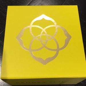 Kendra Scott Box and Bag
